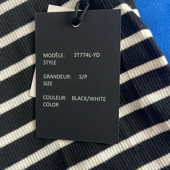 ⭐️ NWT- Jo&Co black & white ribbed long-sleeve cropped top- small - Picture 4 of 8